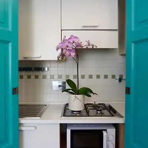 La Flo House Apartment