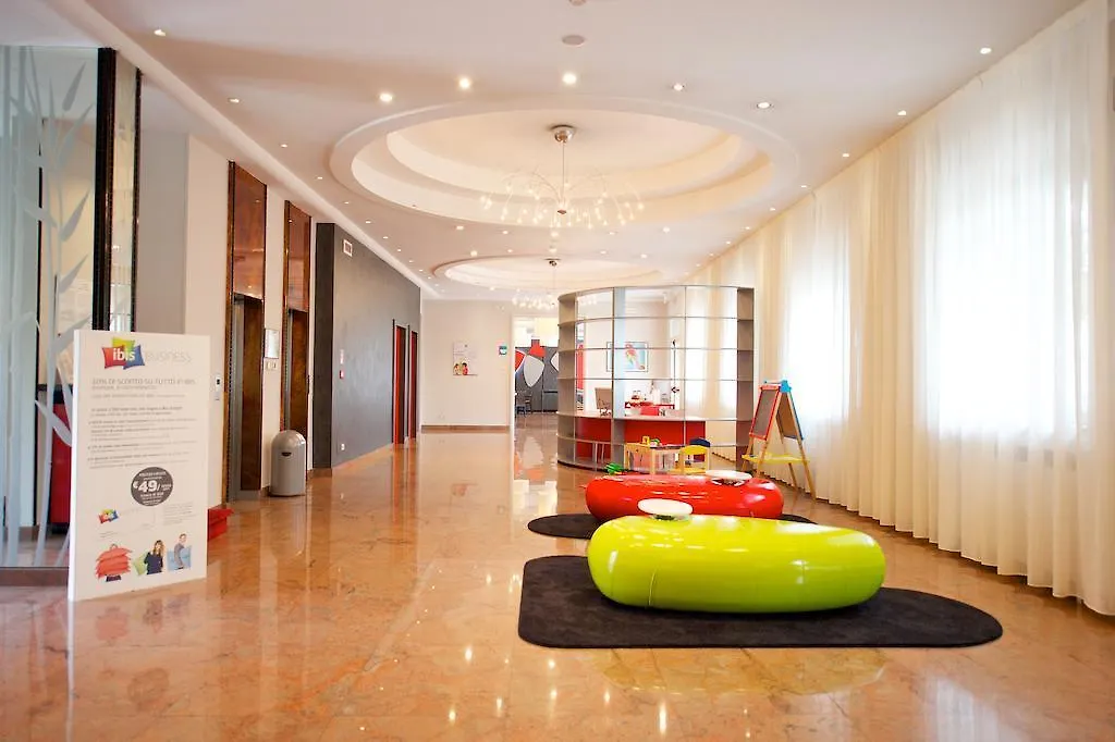 *** Hotel Ibis Styles Parma Toscanini Italy