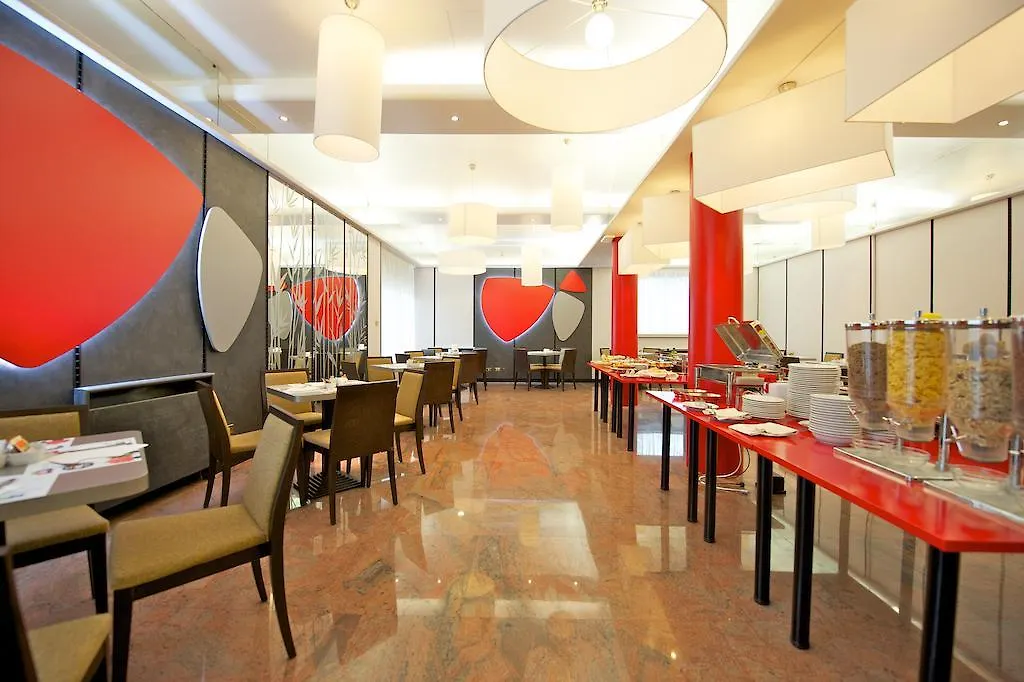 Ibis Styles Parma Toscanini Hotel