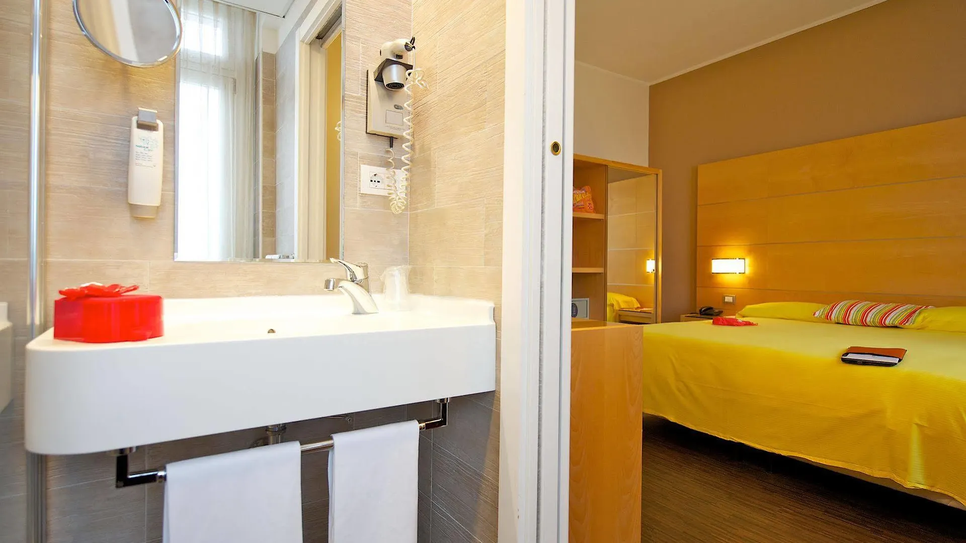 Hotel Ibis Styles Parma Toscanini